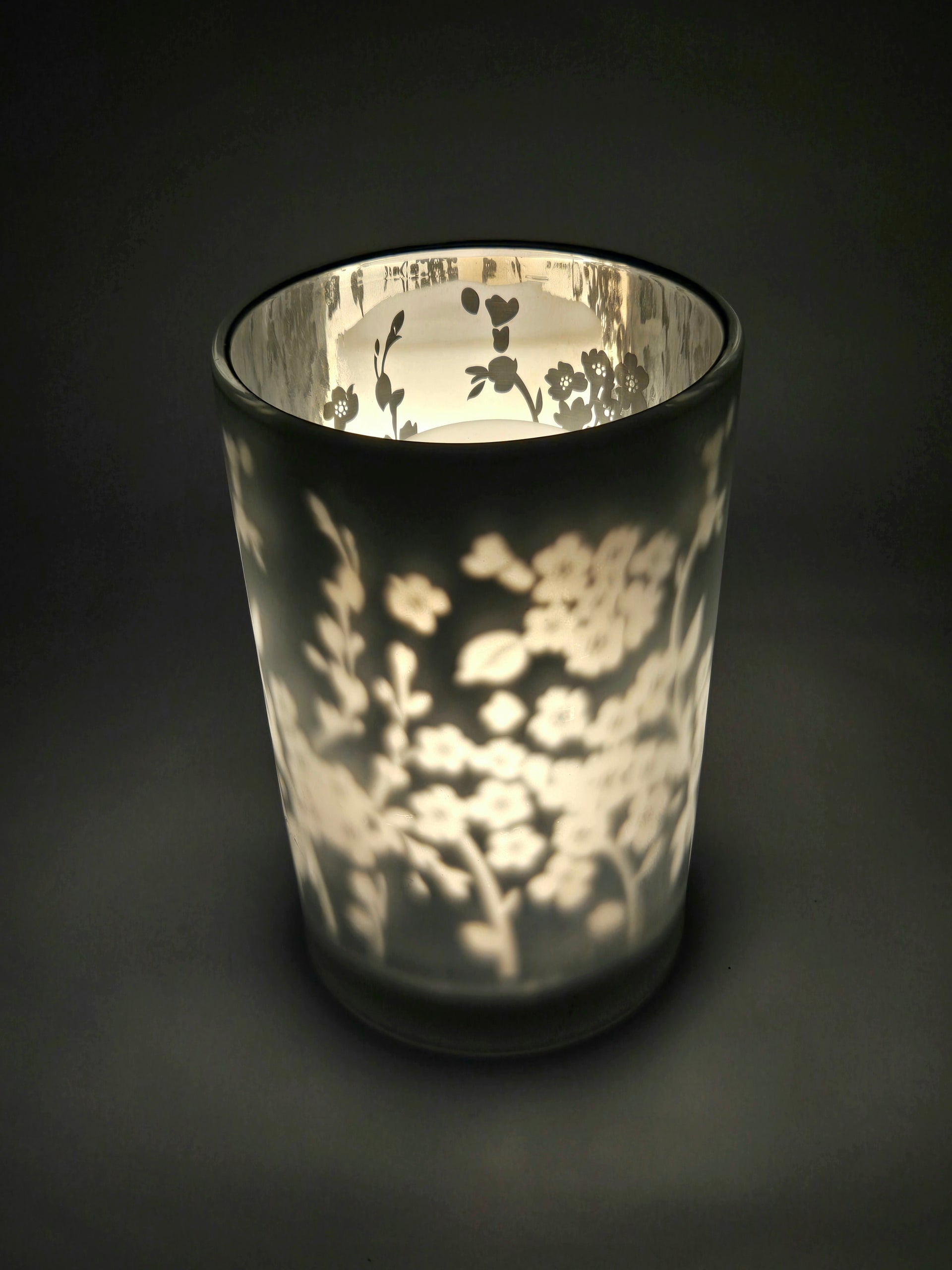 Grey Floral Candle Holder 4.5"x7" Melrose 82802