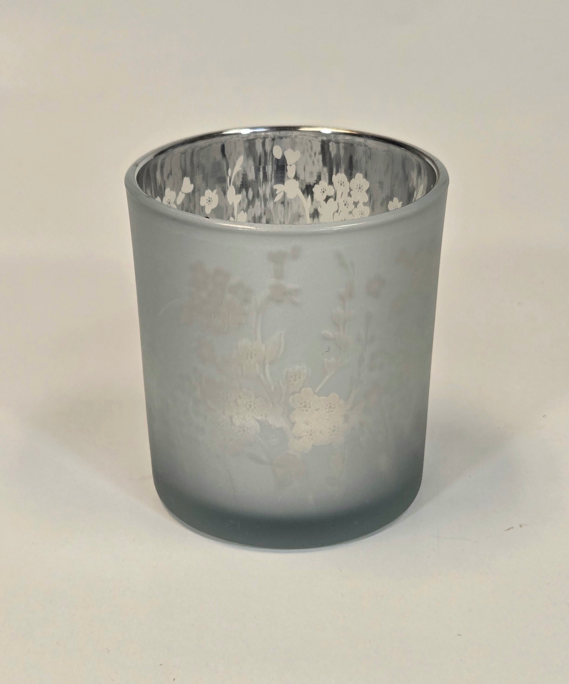 Grey Floral Candle Holder 3"Dx3.5" Melrose 82807