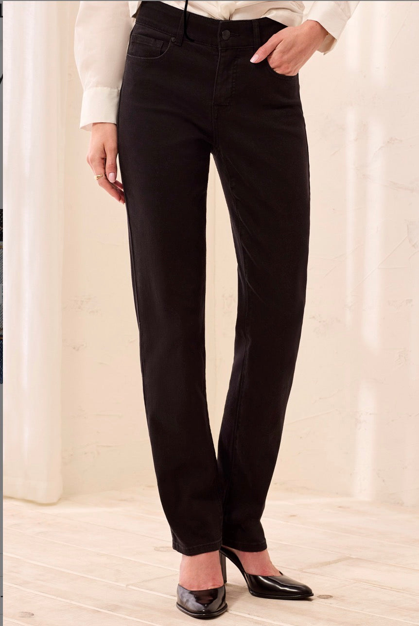 Tribal Sophia Curvy Straight Jeans in Black 7572O-5050-0002