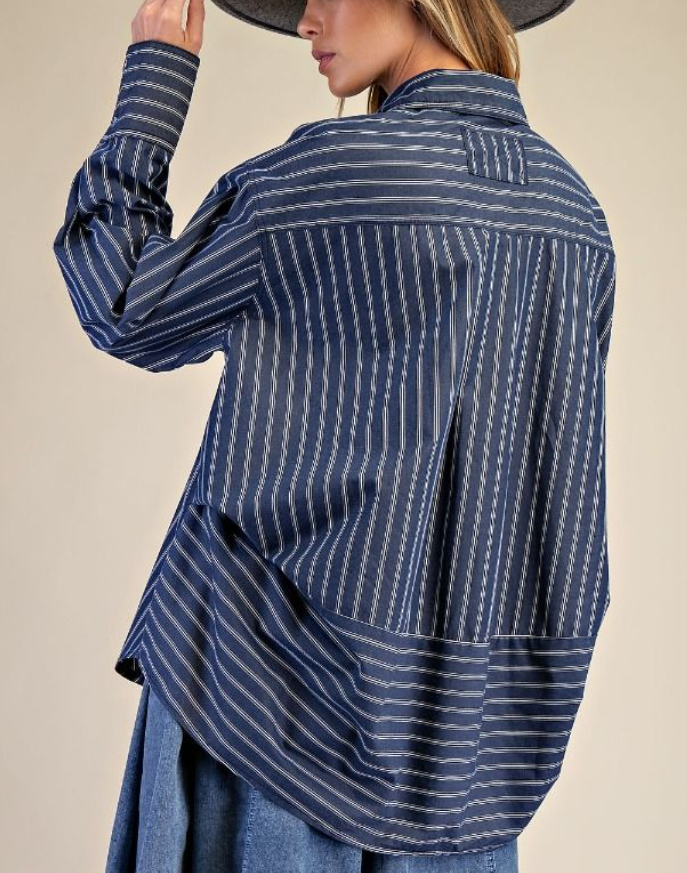 Easel ET28748 Blueberry Button Down