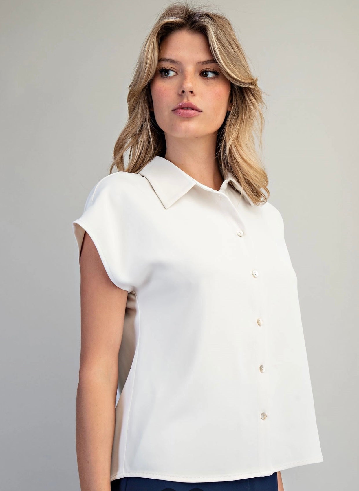 Eesome White Button Up Blouse TK16013