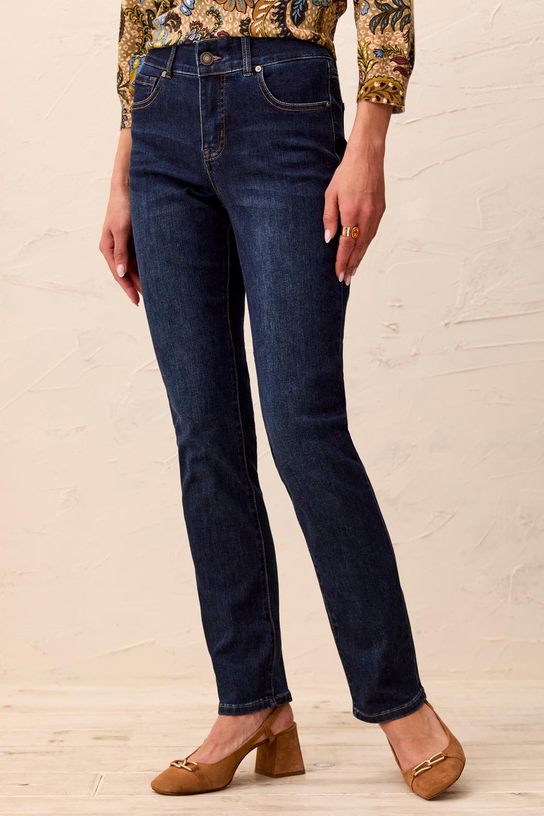 Tribal Sophia Curvy Straight Jeans in Deep Ocean