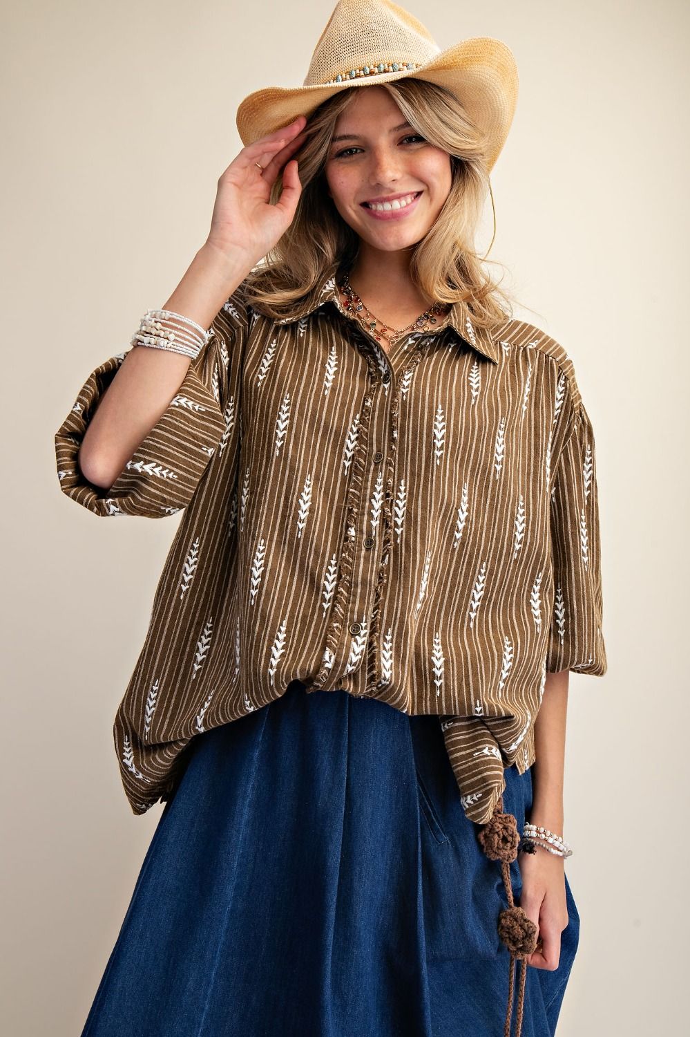 Button Down Stripe and Leaf Shirt Easel ET29792