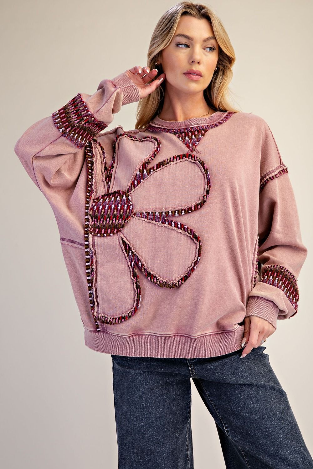 Mauve Long Sleeve Flower Patch Sweatshirt Easel et72154