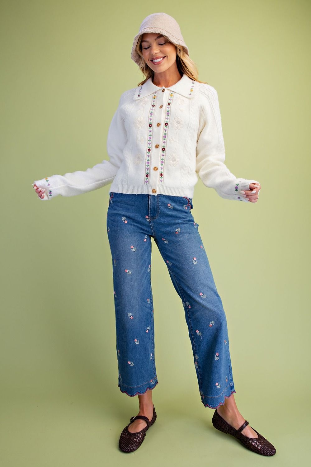 Ivory Floral Embroidered Button-Front Cardigan Easel ST200034