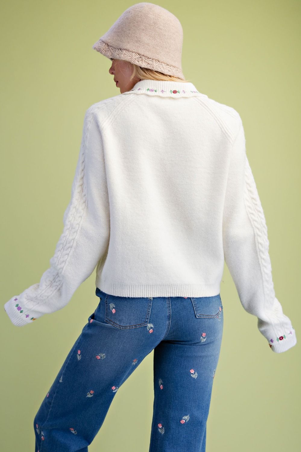 Ivory Floral Embroidered Button-Front Cardigan Easel ST200034